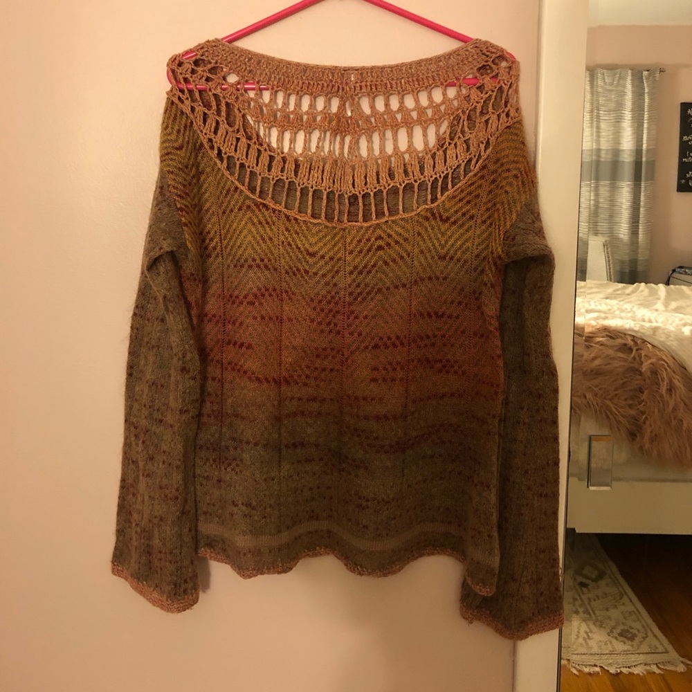 FREE PEOPLE Sweater - Picture 2 of 6